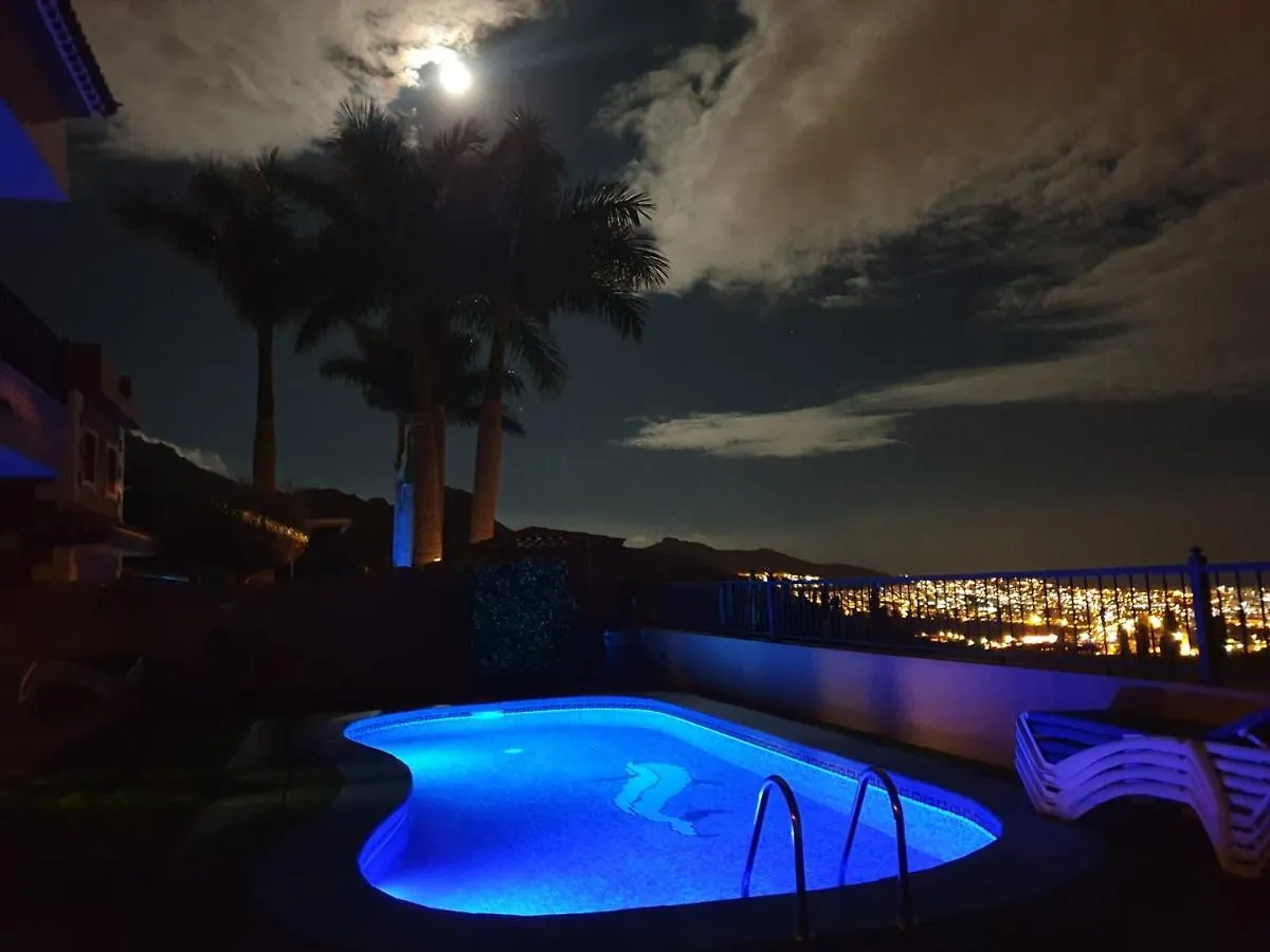 Lujosa Villa En Adeje Costa Adeje