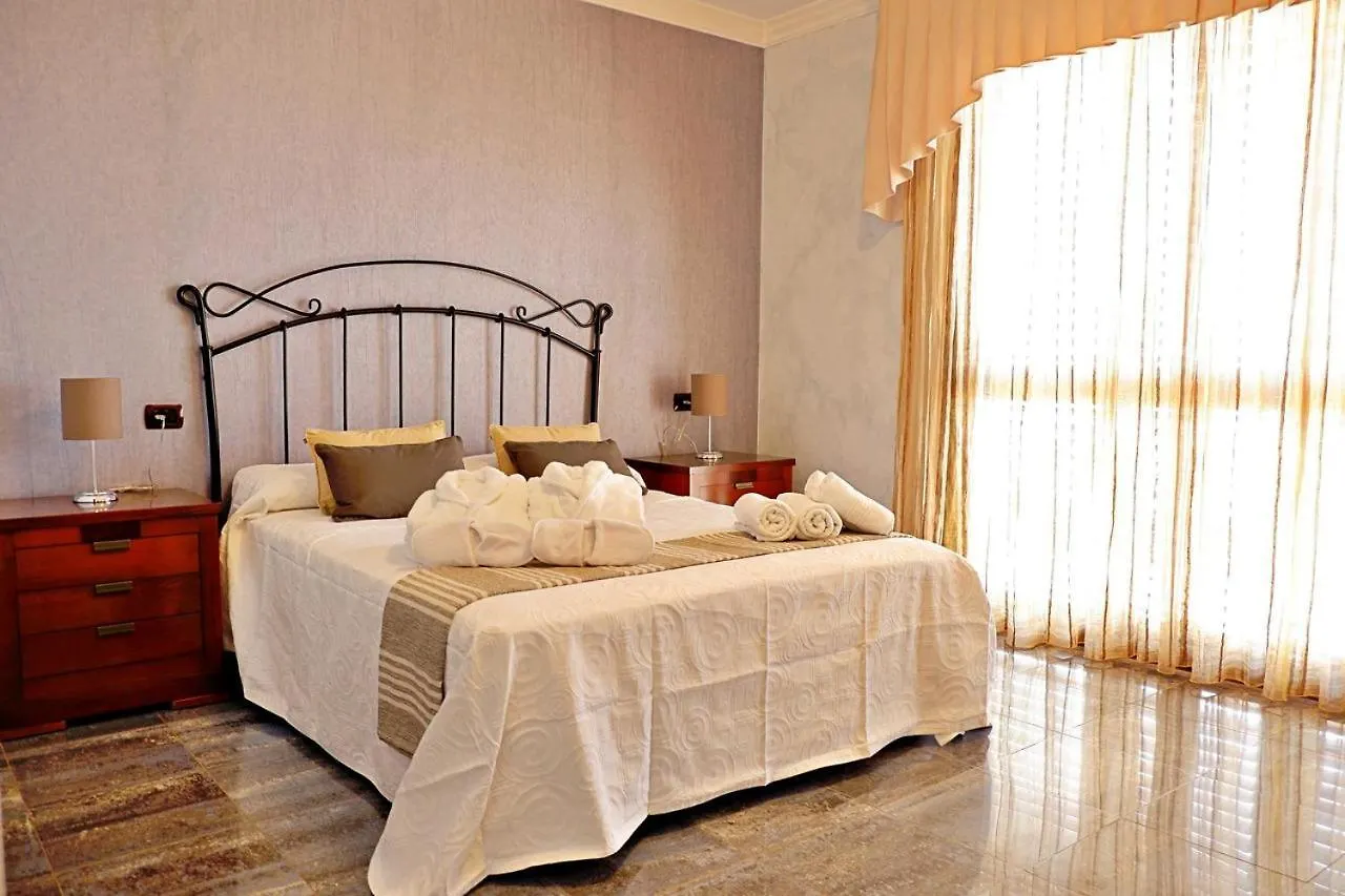 Lujosa Villa En Adeje Costa Adeje
